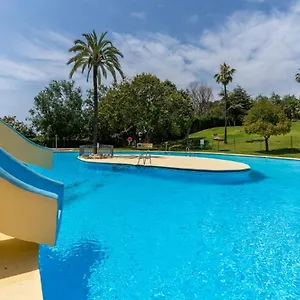 Blonzu Guinea Benalmádena